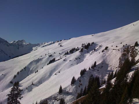 12-01-09_1054