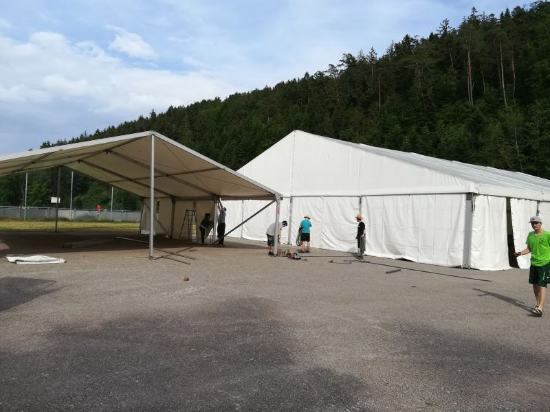 Zelt 32